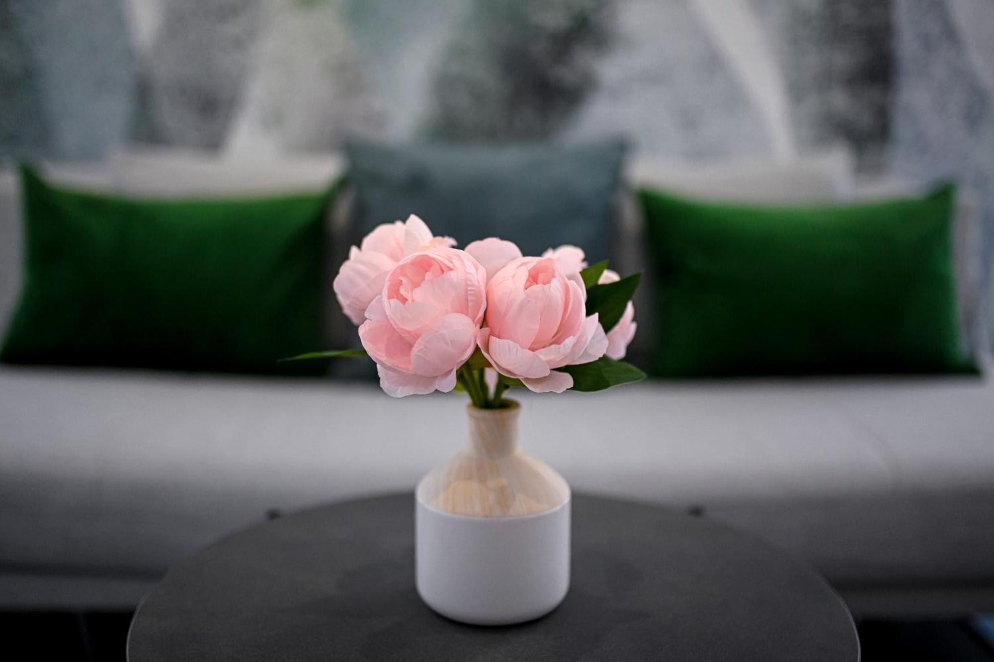 Urban Elegance - Stylish Central Accommodation Bucarest Extérieur photo